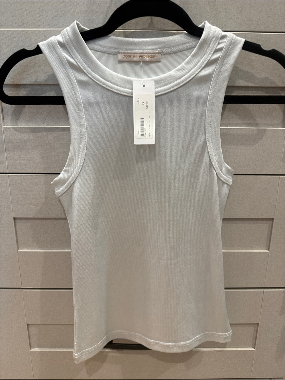 Sleeveless Ribbed Tank Top in shimmery Gray